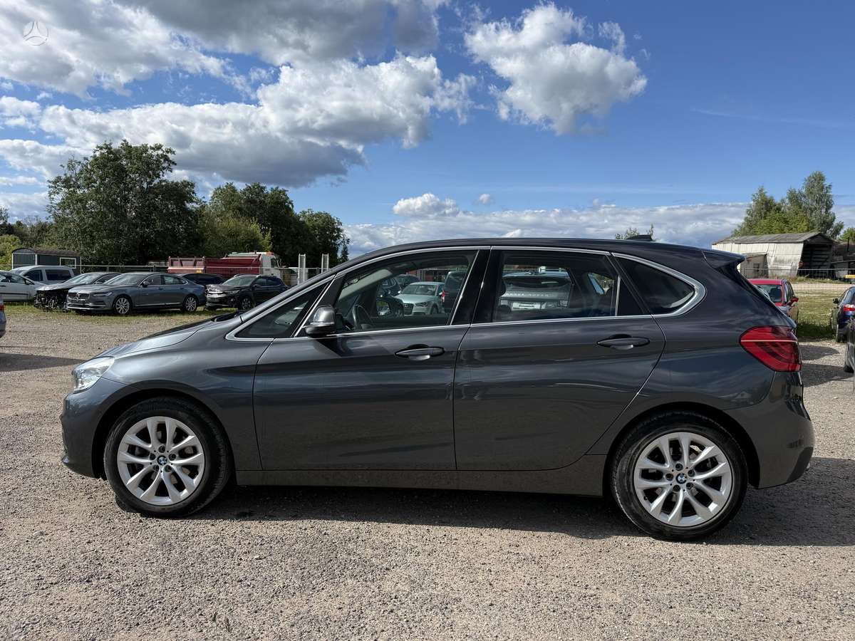 BMW 218 Active Tourer, 2.0 l., Хэтчбек
