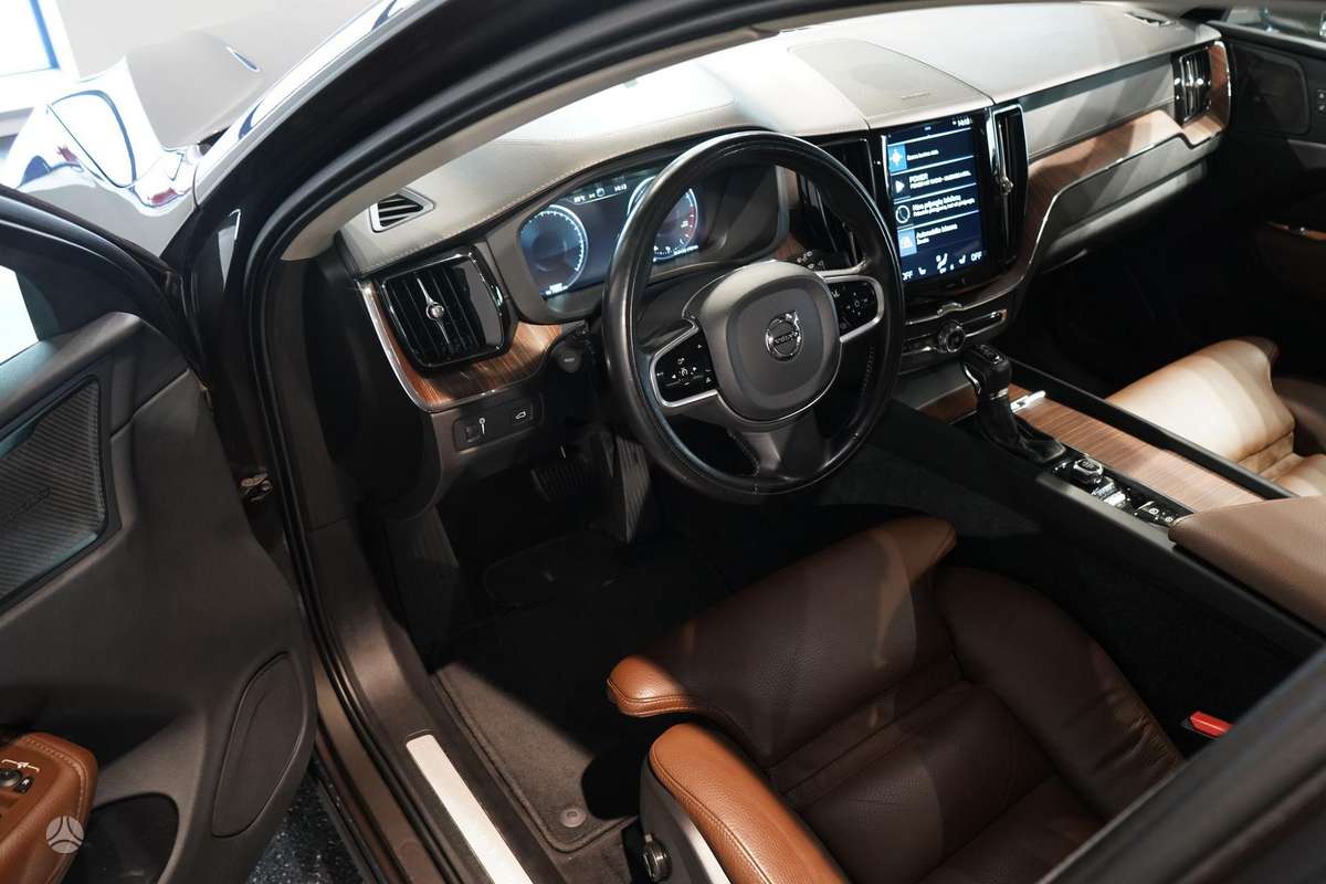 Volvo XC60 - 7