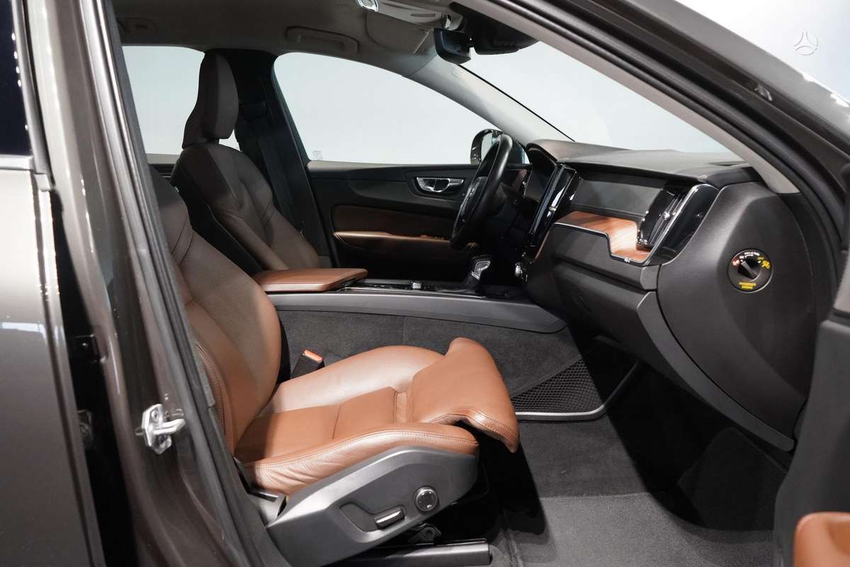 Volvo XC60 - 9