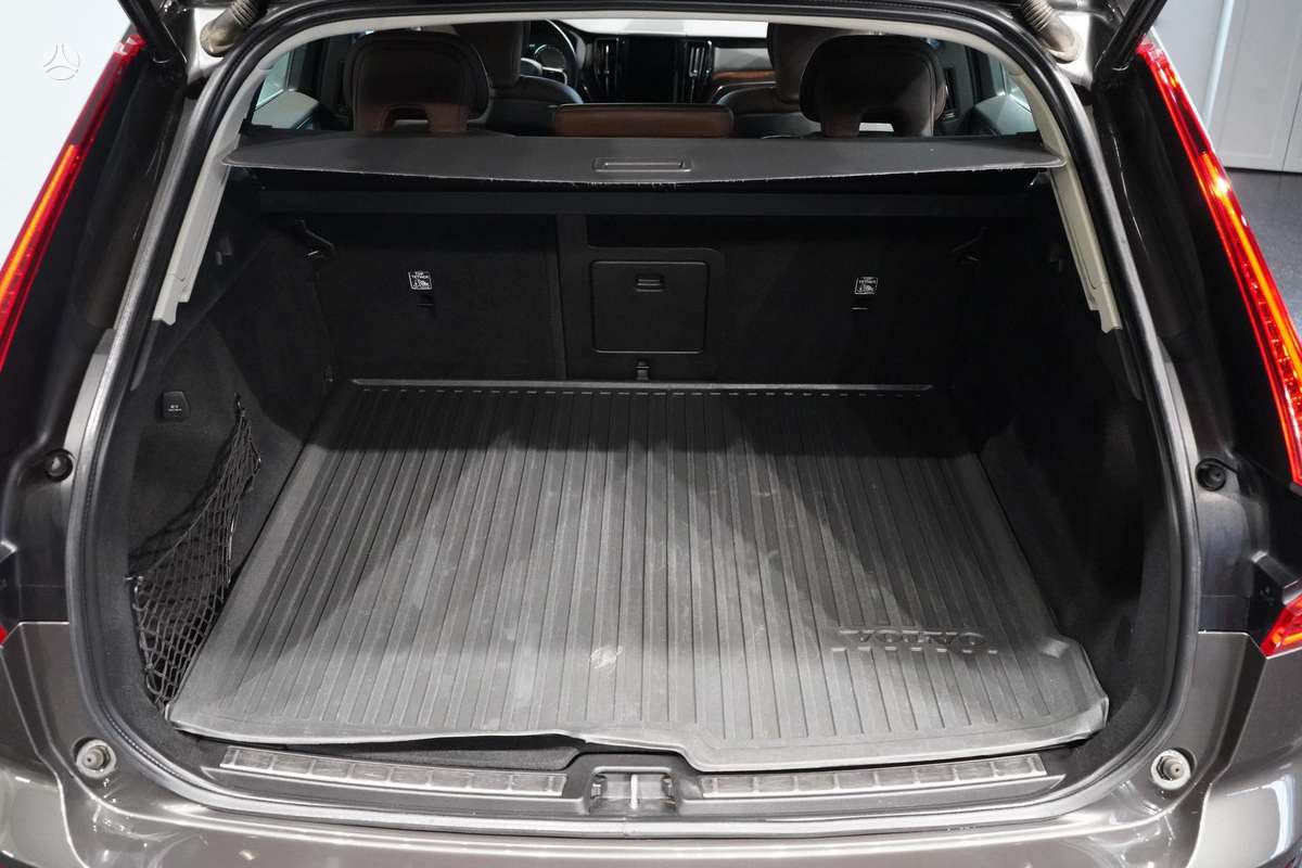 Volvo XC60 - 12