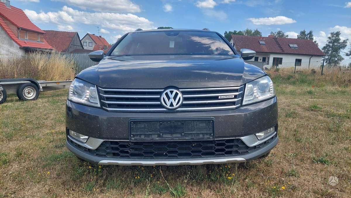 Volkswagen Passat Alltrack - 1