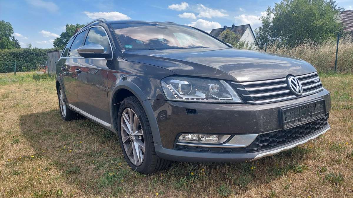 Volkswagen Passat Alltrack - 3