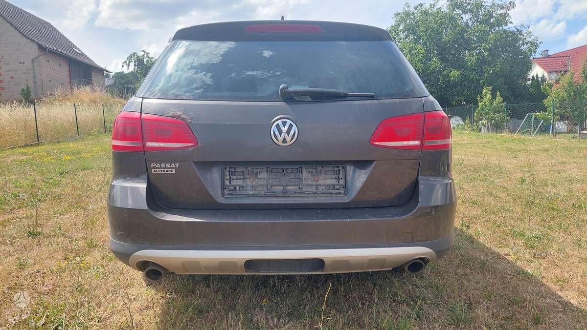 Volkswagen Passat Alltrack - 4
