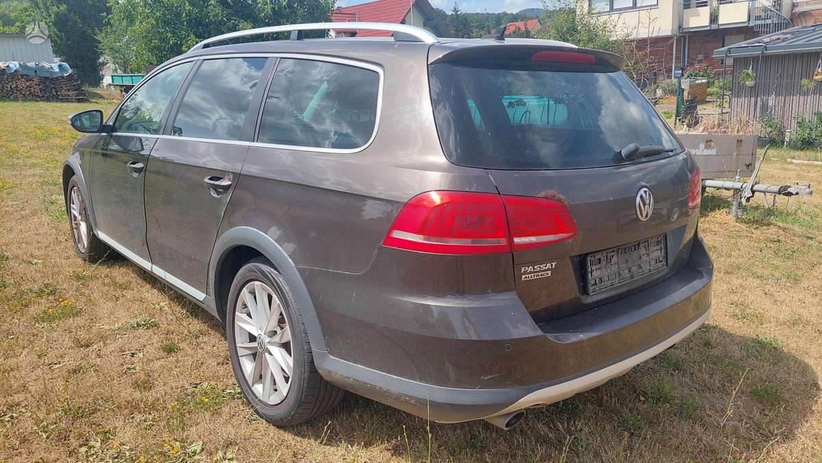 Volkswagen Passat Alltrack - 6