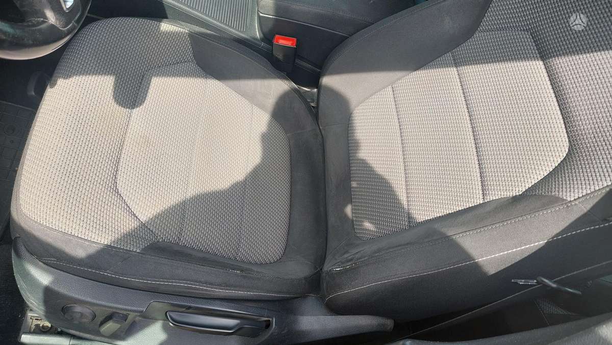 Volkswagen Passat Alltrack - 8
