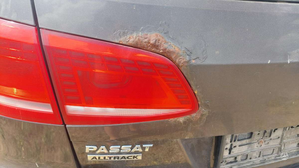 Volkswagen Passat Alltrack - 11