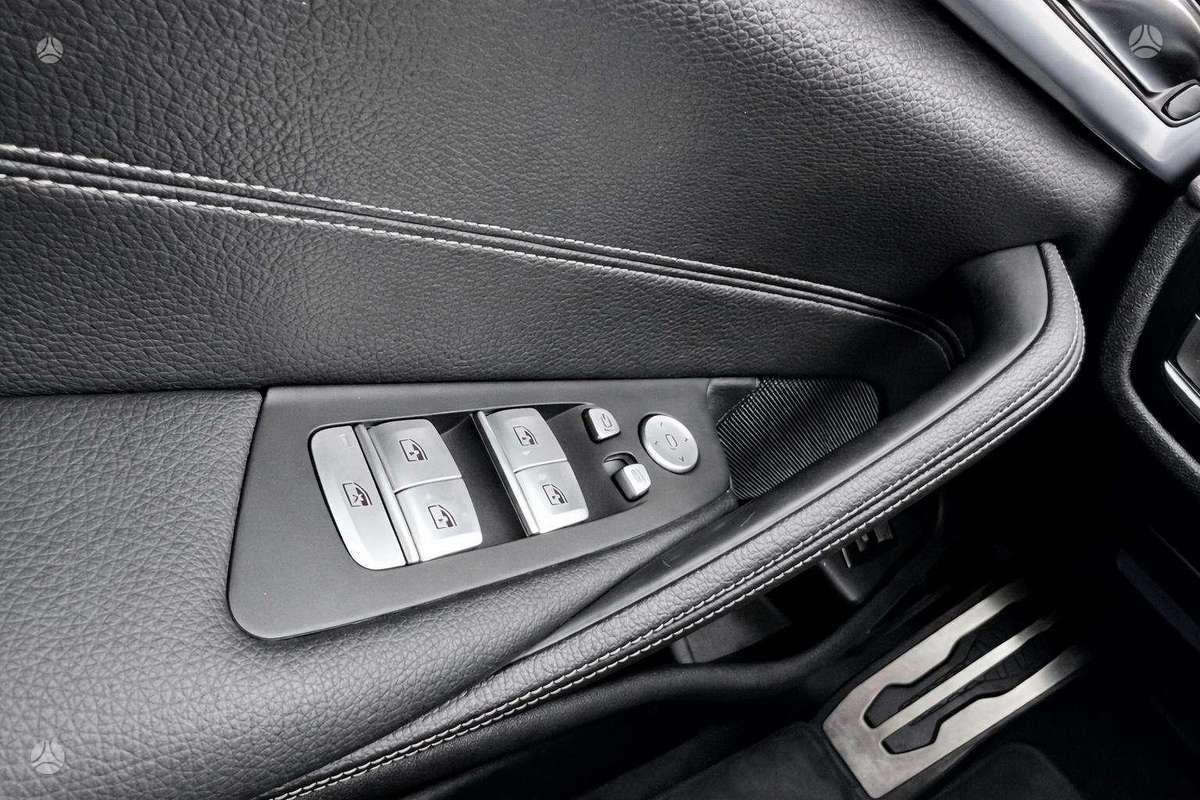 BMW 520, 2.0 l., Седан