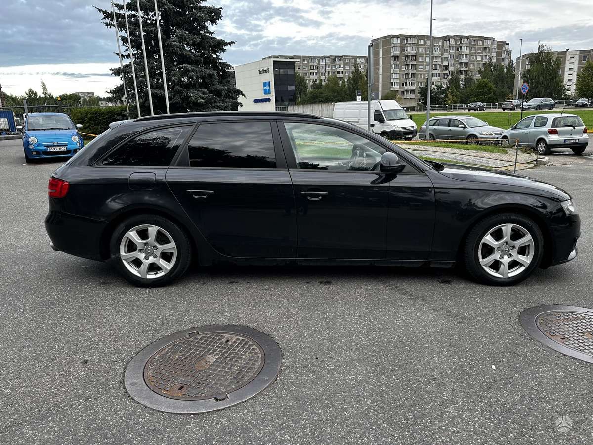 Audi A4, 3.2 l., Универсал