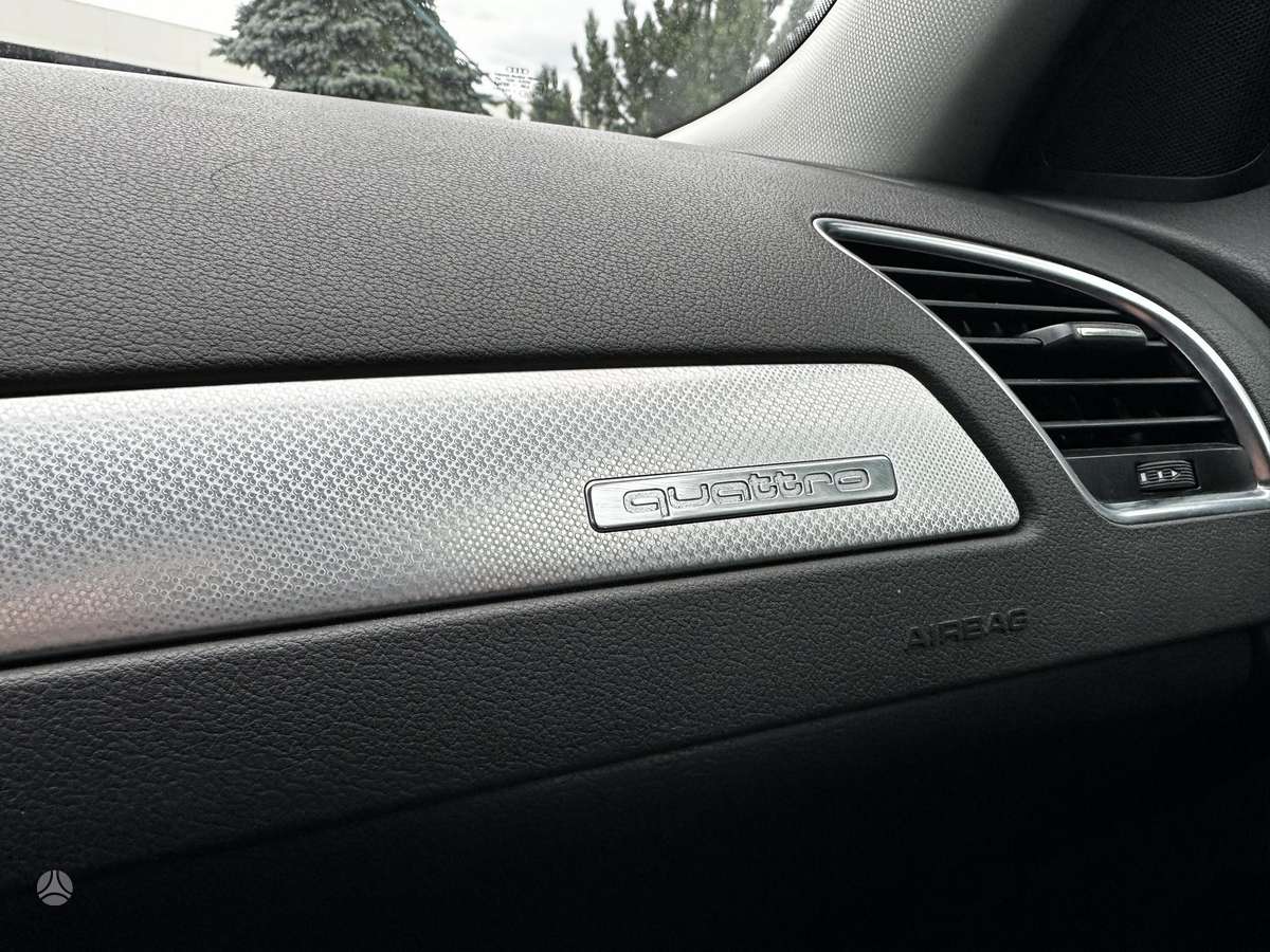 Audi A4, 3.2 l., Универсал