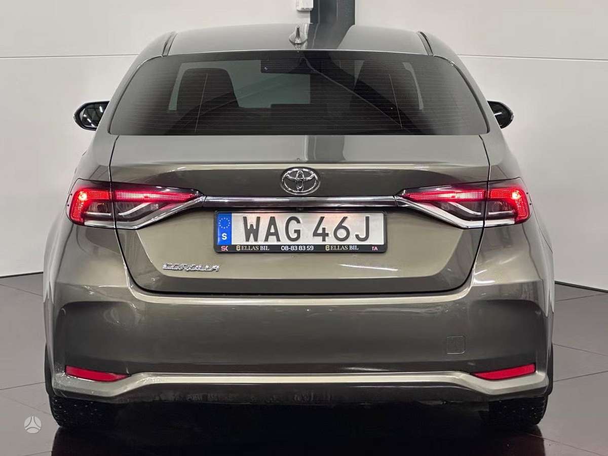 Toyota Corolla - 3
