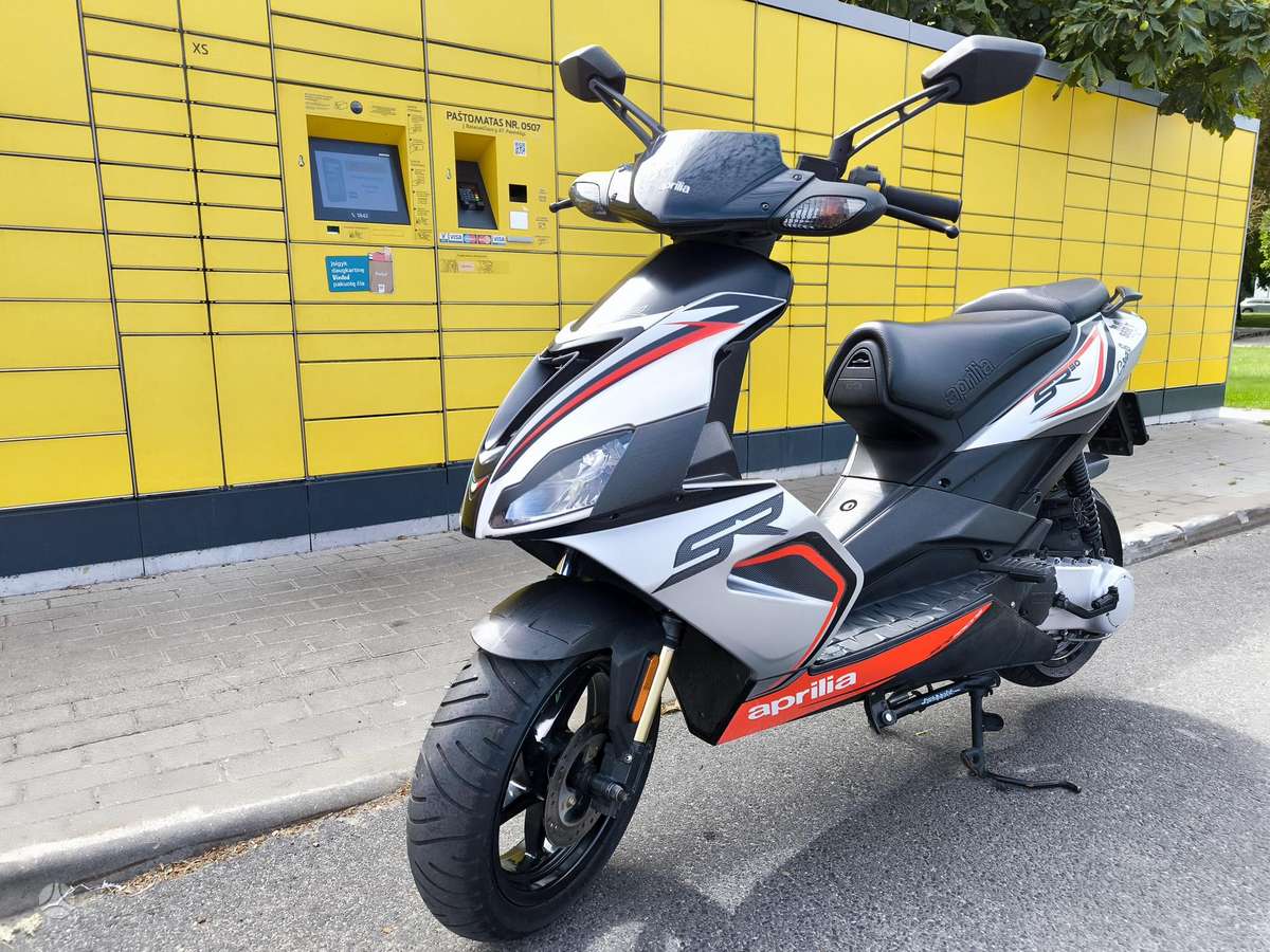 Aprilia SR 50cc, scooters / mopeds