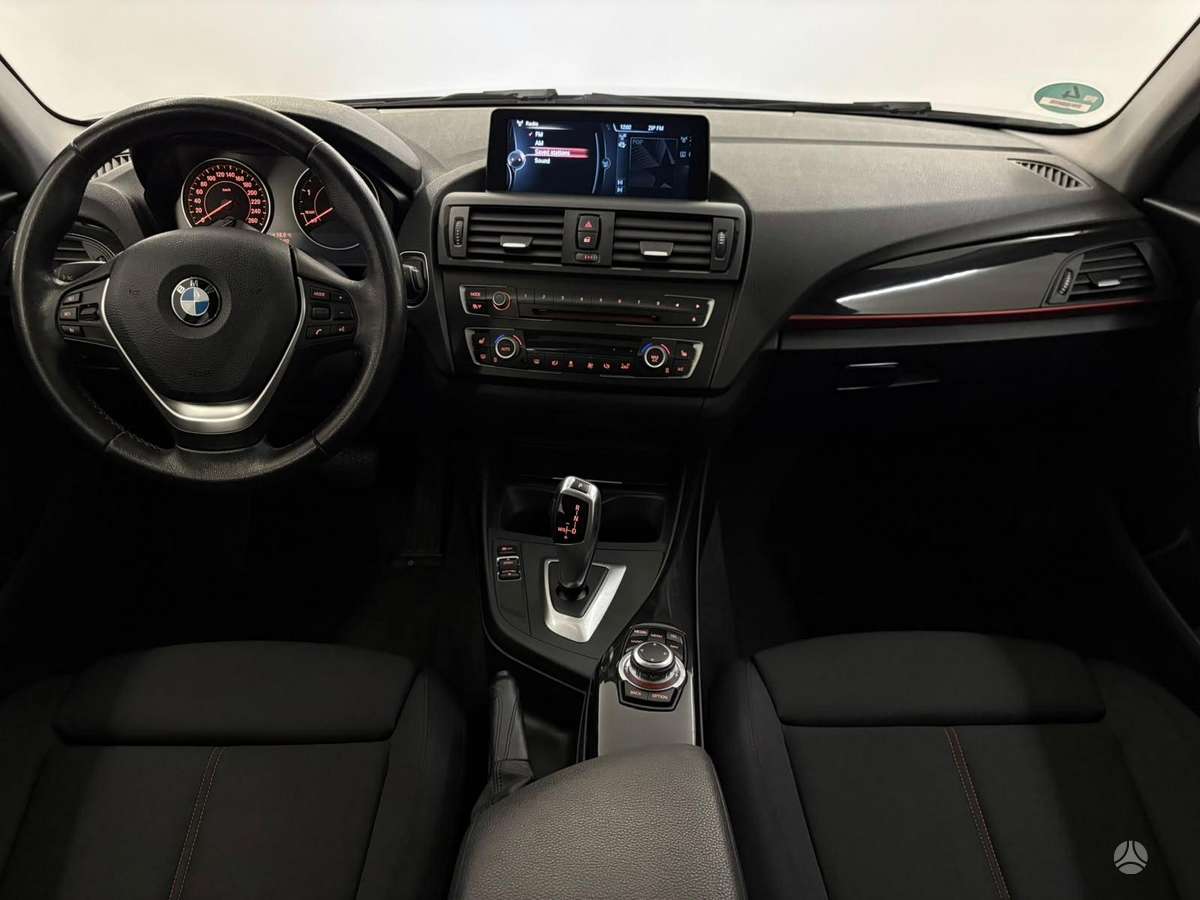 BMW 120, 2.0 l., Хэтчбек