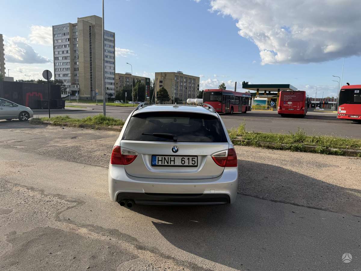 BMW 330, 3.0 l., Универсал