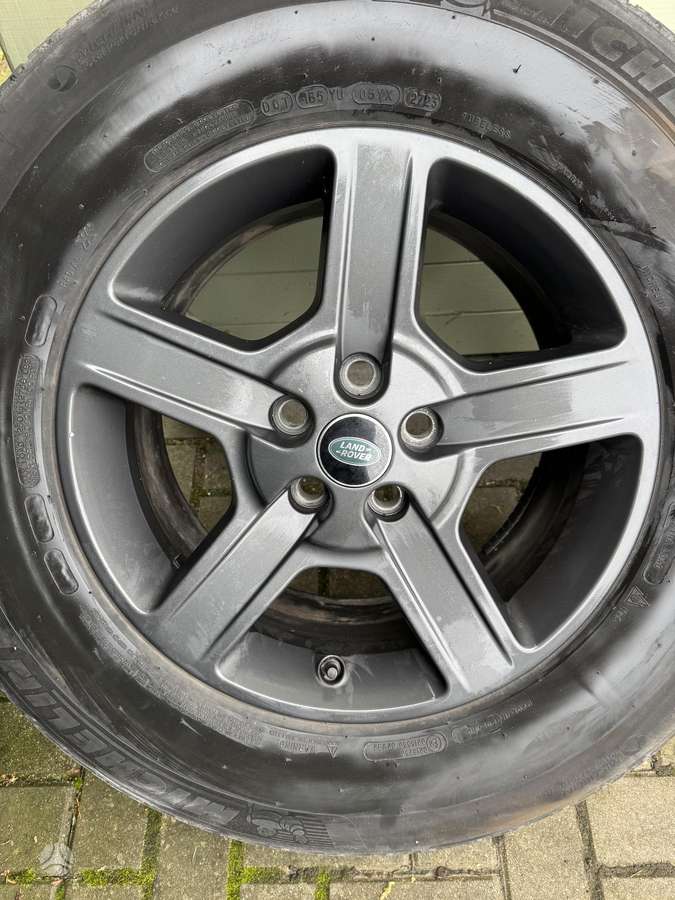 Land Rover, lengvojo lydinio, R18