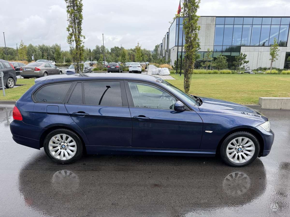 BMW 320, 2.0 l., Универсал
