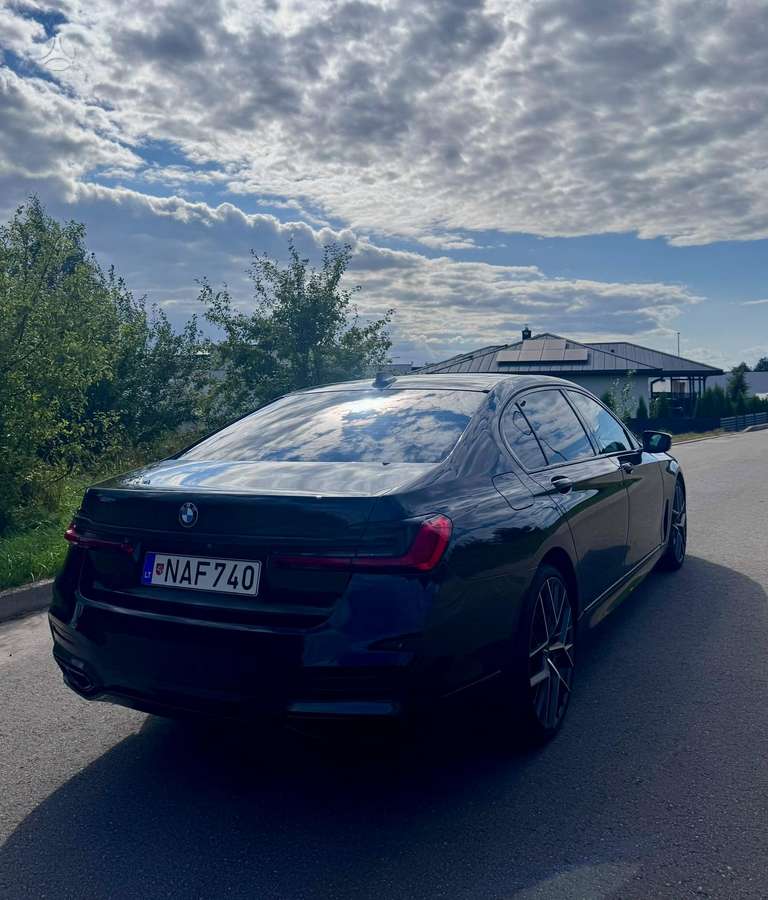 BMW 740, 3.0 l., Лимузин