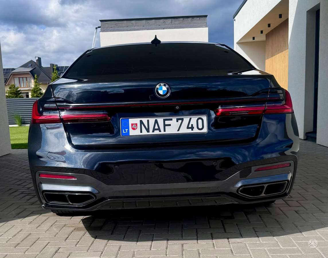 BMW 740, 3.0 l., Лимузин