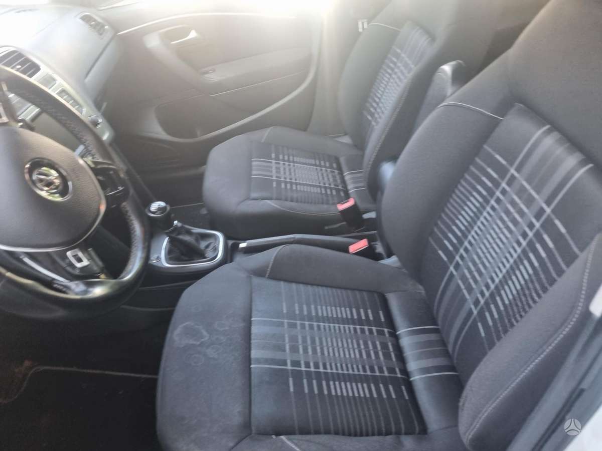 Volkswagen Polo - 11