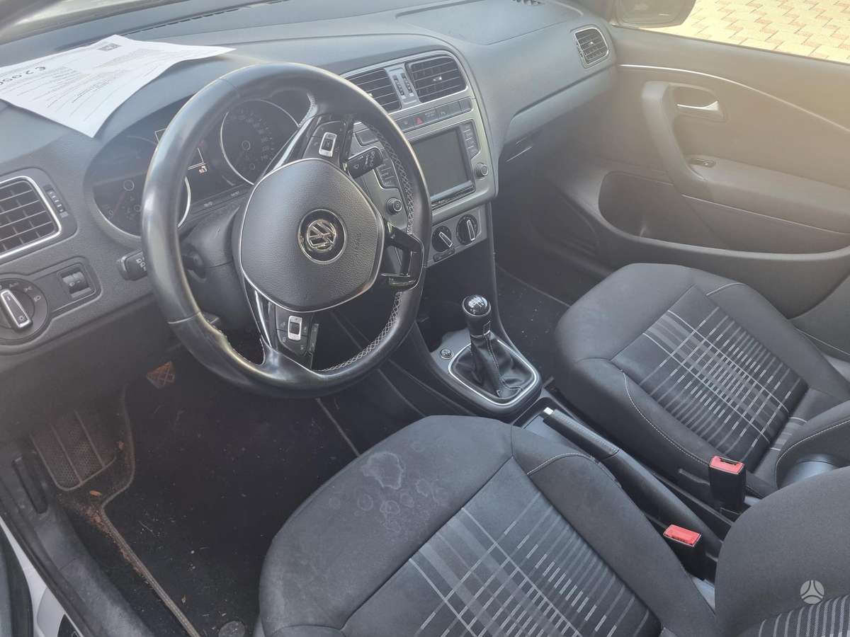 Volkswagen Polo - 12