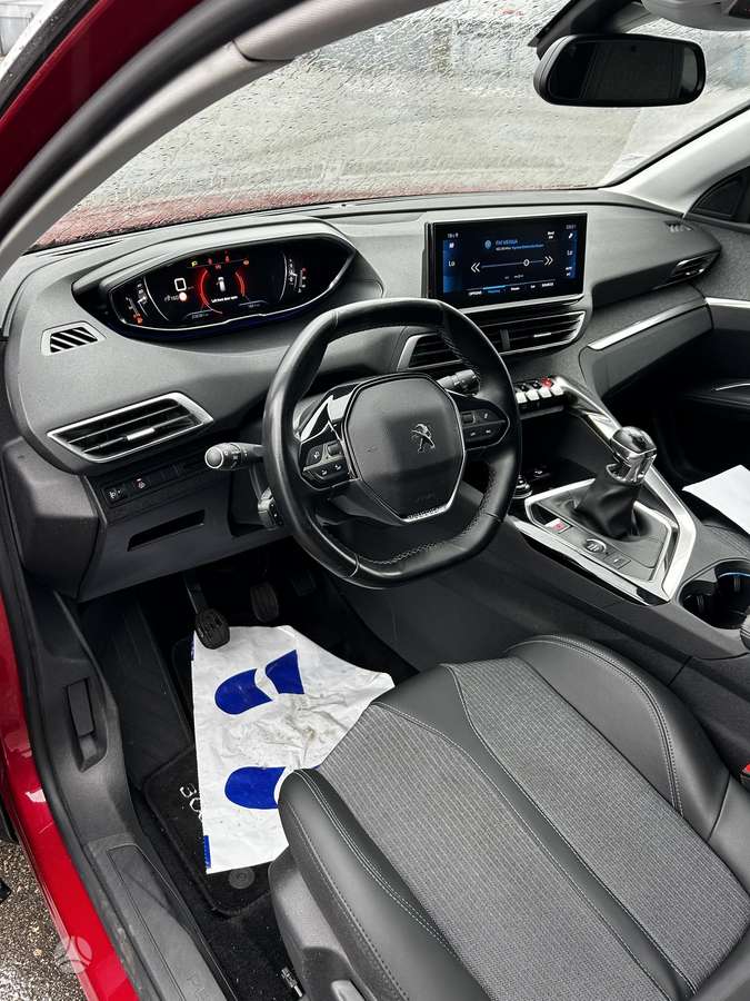 Peugeot 3008 - 10