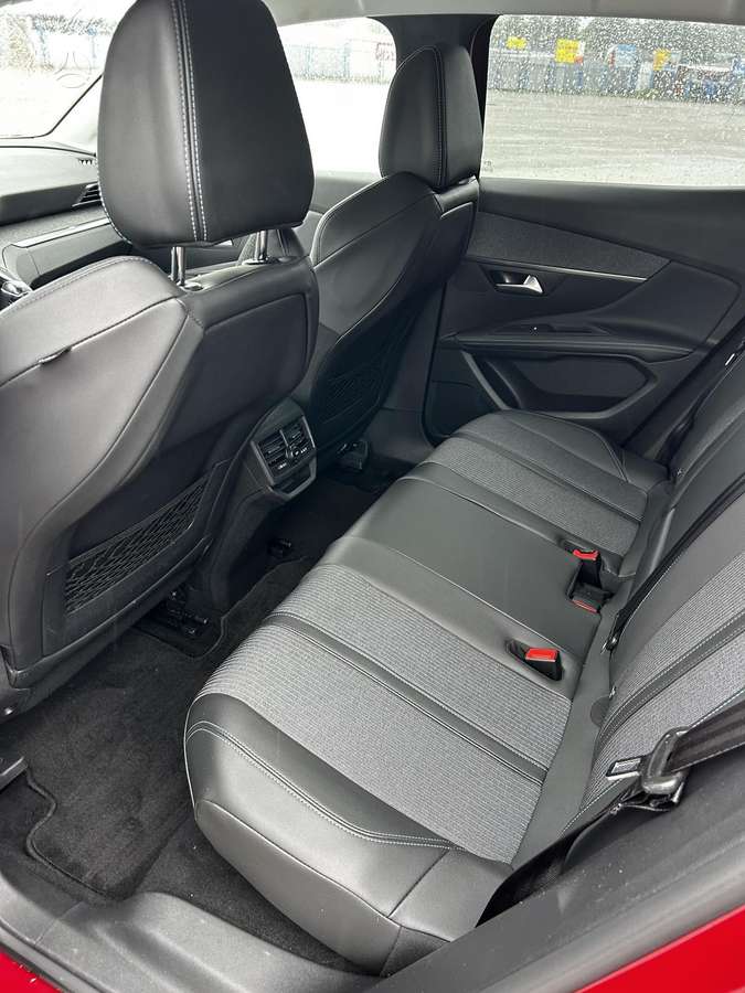 Peugeot 3008 - 11