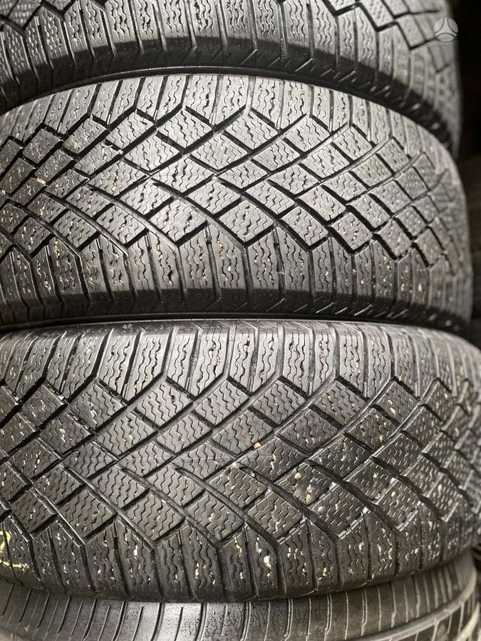 Continental, žieminės 215/55 R18