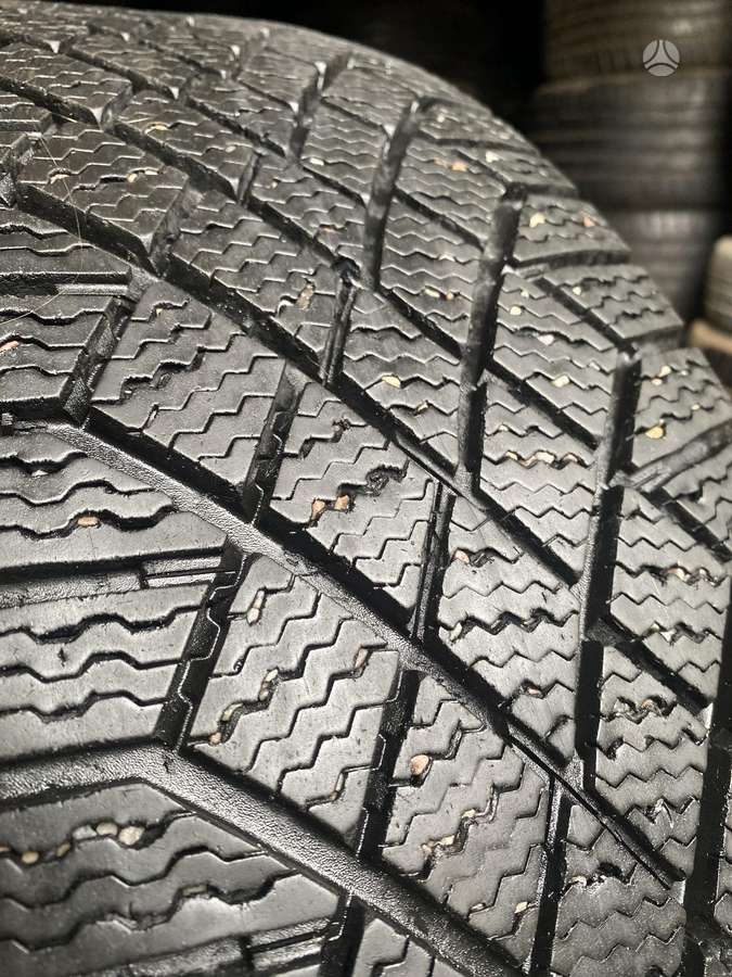 Continental, winter 215/55 R18