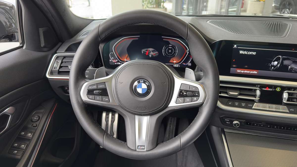 BMW 318, 2.0 l., Седан