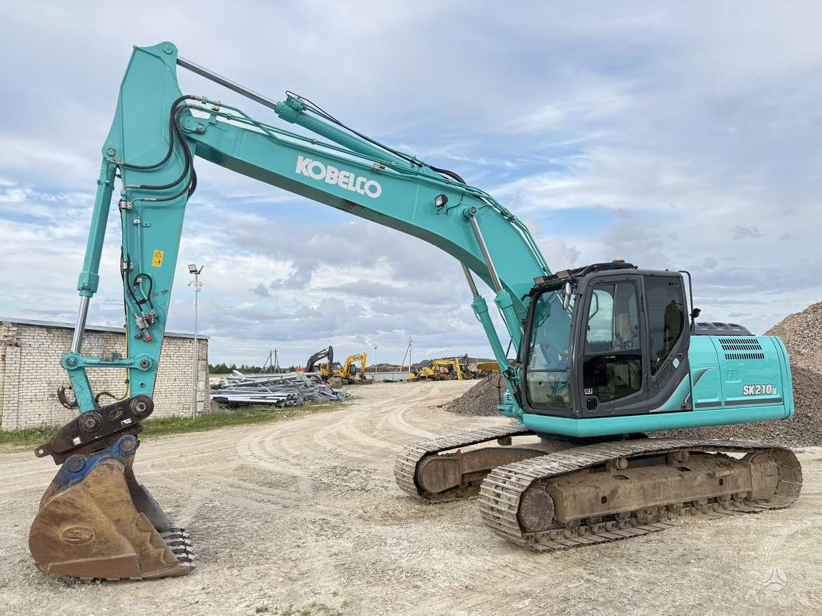 Kobelco SK 210 LC-9, ekskavatoriai