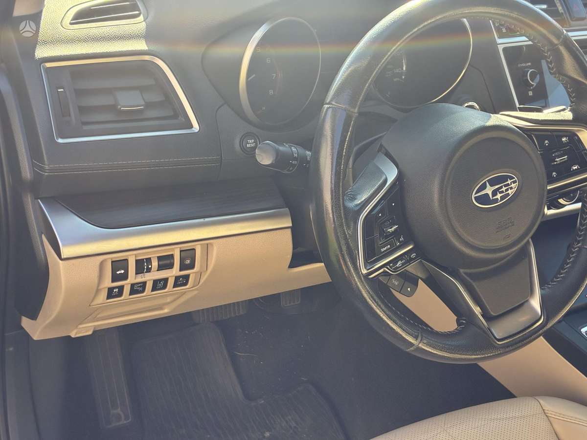 Subaru Legacy, 2.5 l., Седан