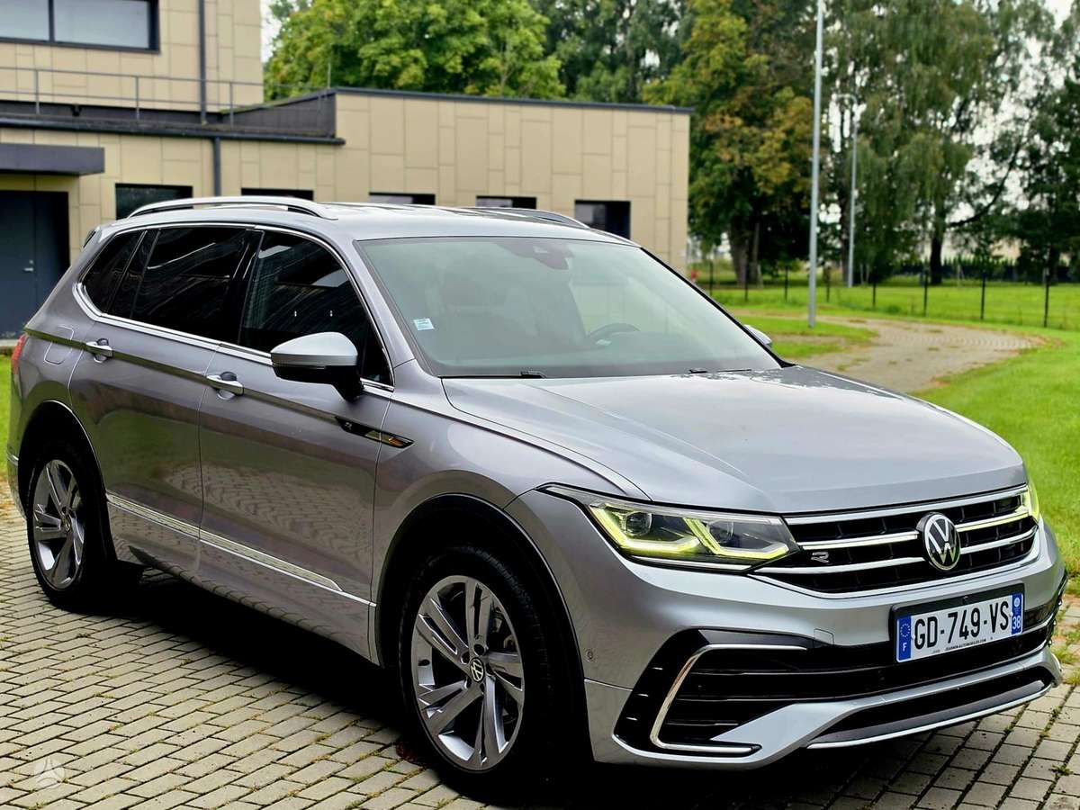 Volkswagen Tiguan Allspace - 3
