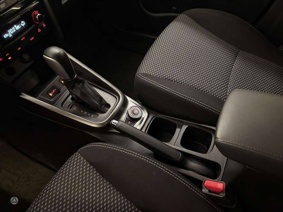 Suzuki Vitara - 3