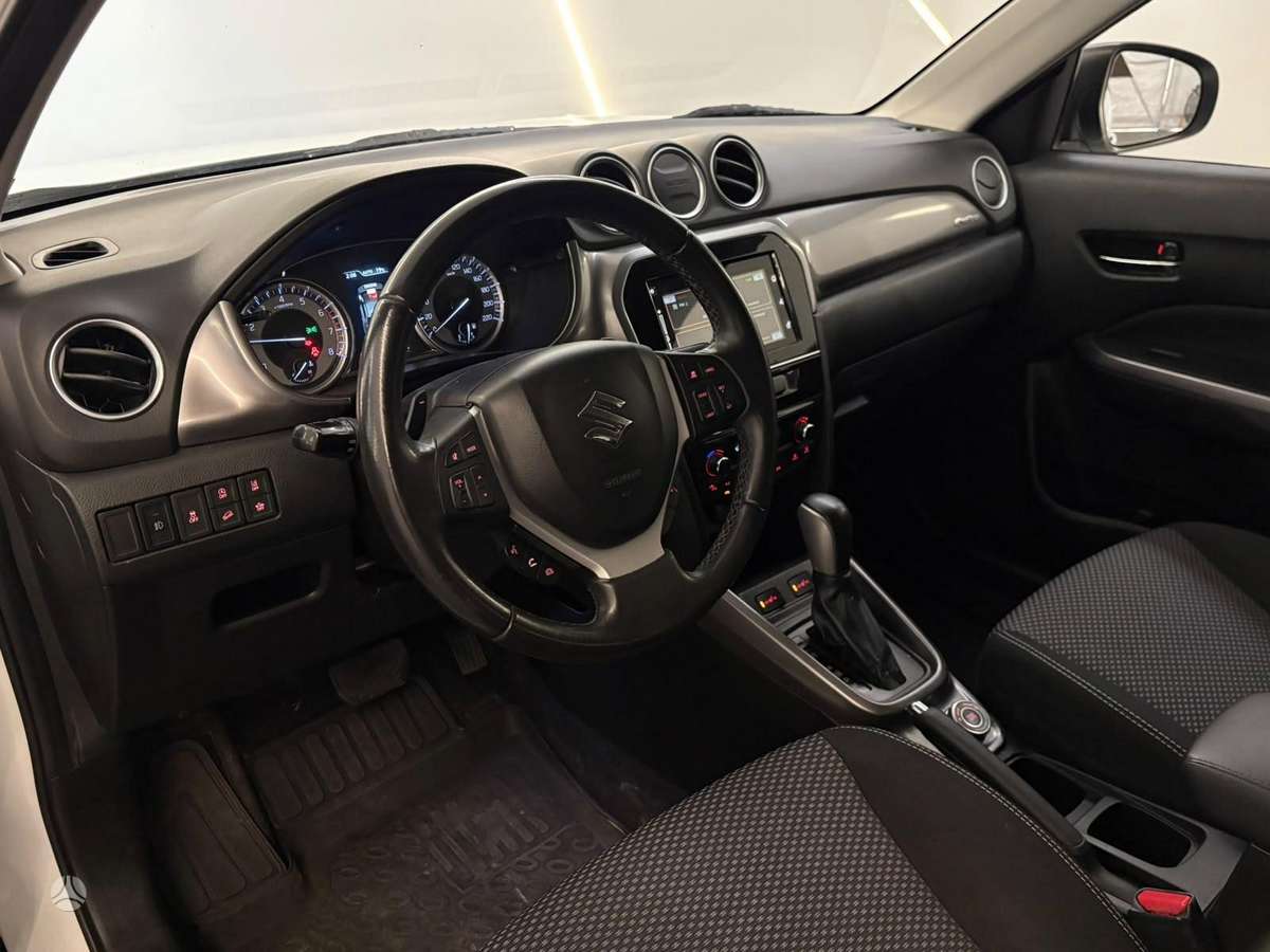 Suzuki Vitara - 2