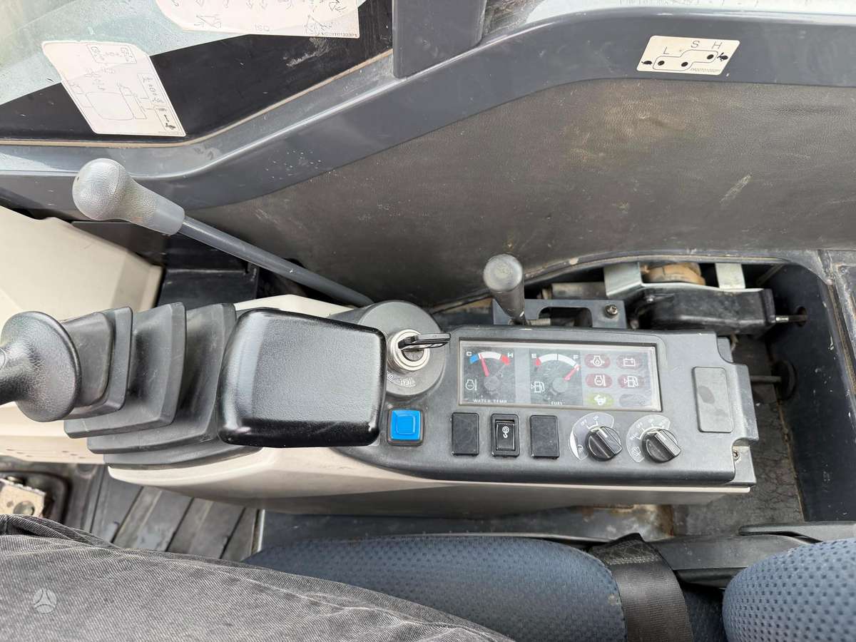 Kobelco SK55SRX-6, mini excavator