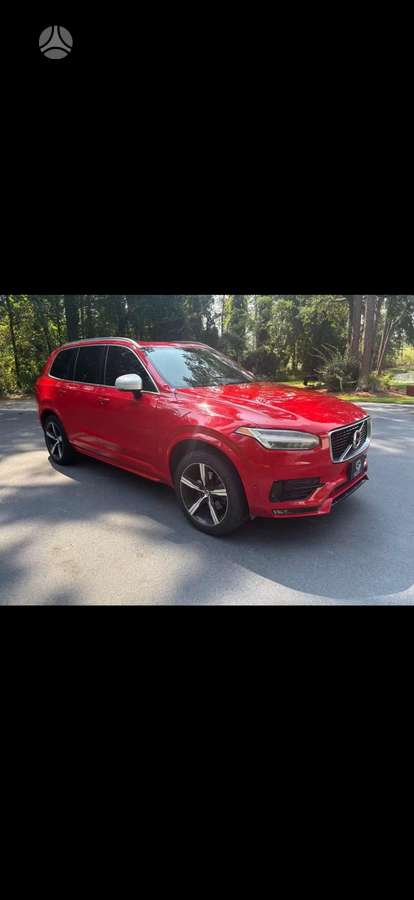Volvo XC90 - 1
