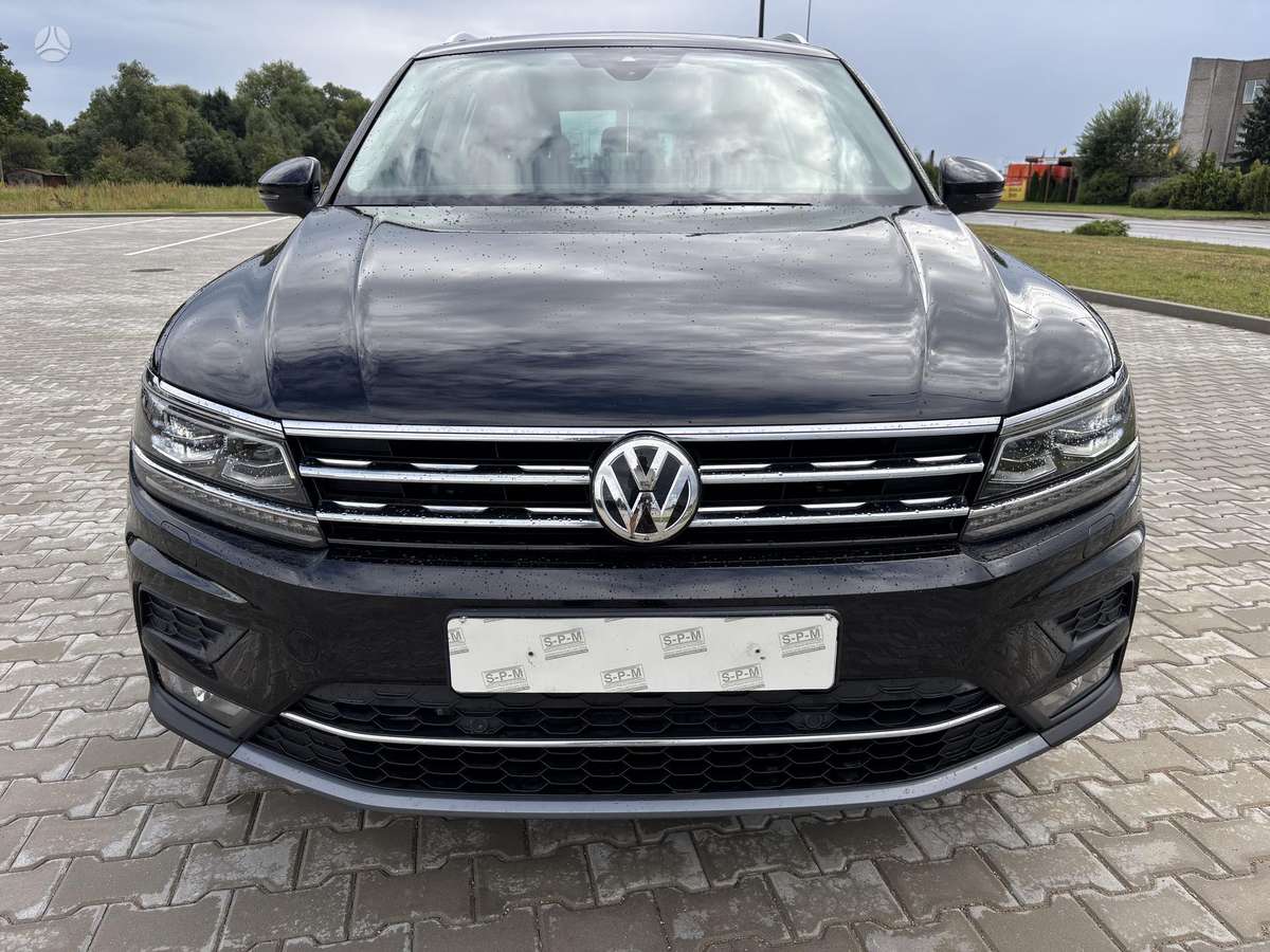 Volkswagen Tiguan - 2