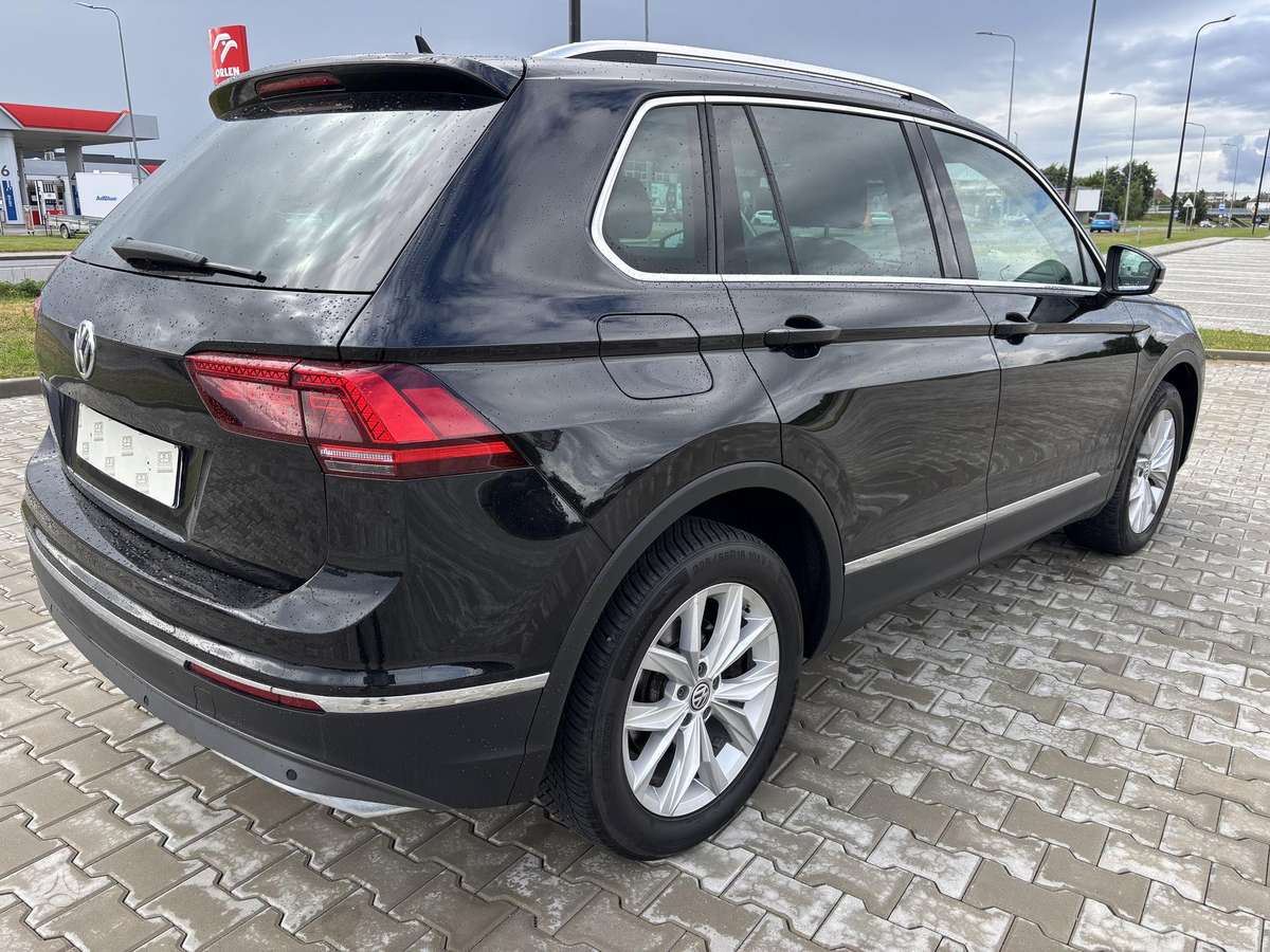 Volkswagen Tiguan - 5