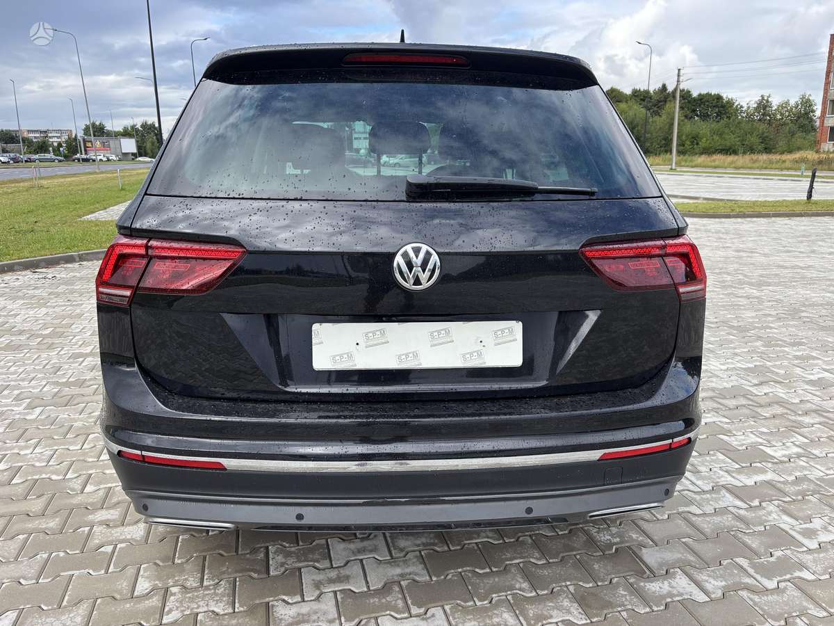 Volkswagen Tiguan - 6