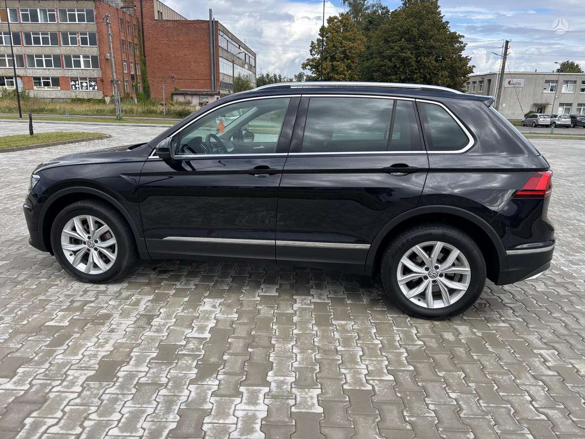 Volkswagen Tiguan - 8