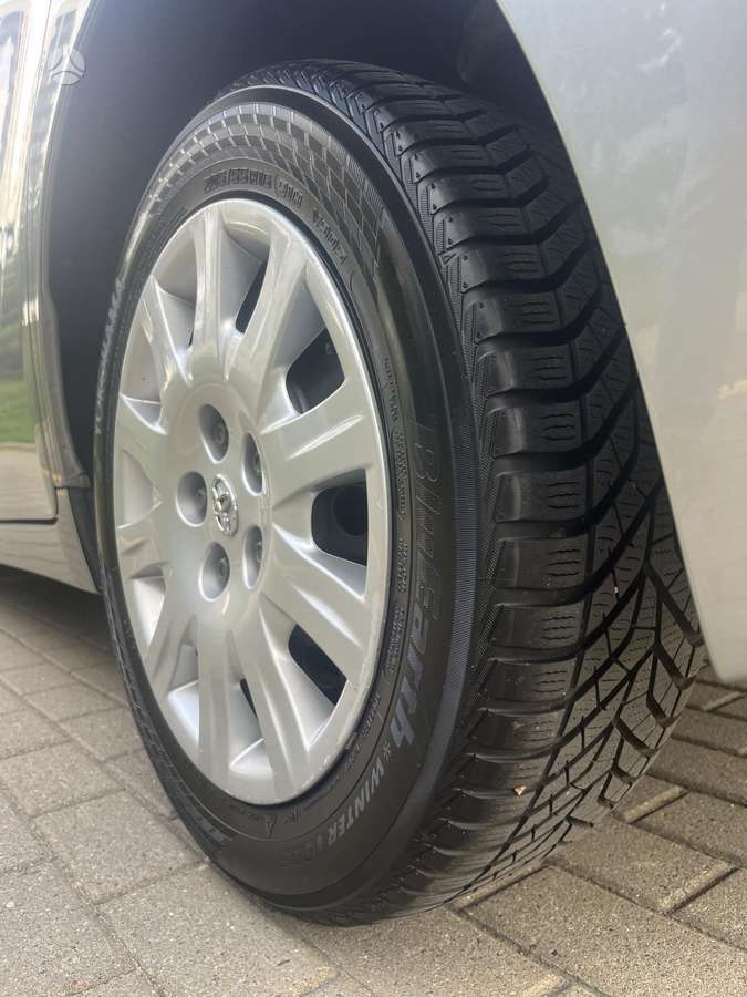 Toyota Verso - 9