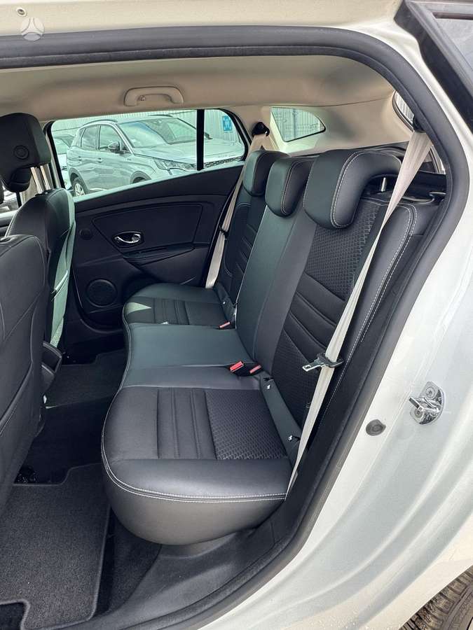 Renault Megane - 10