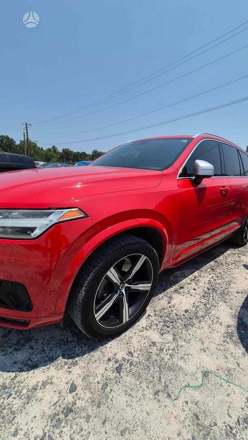 Volvo XC90 - 2