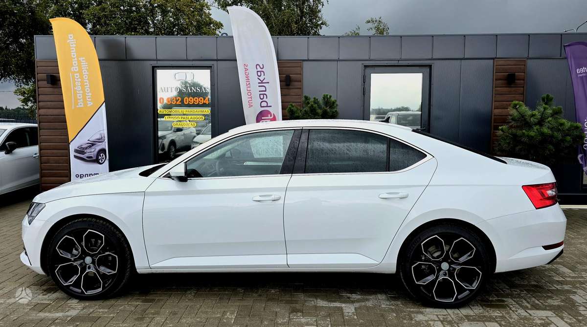 Skoda Superb, 2.0 l., Хэтчбек
