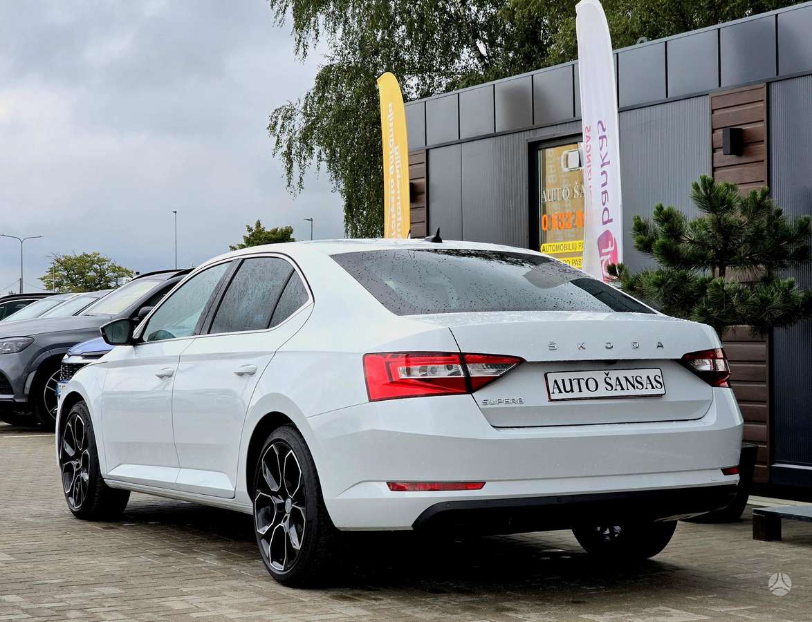 Skoda Superb, 2.0 l., Хэтчбек