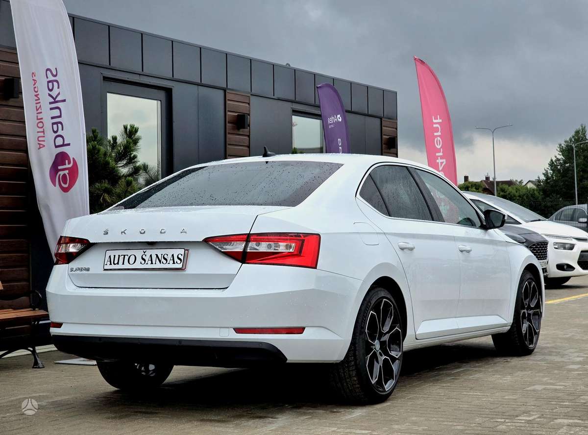 Skoda Superb, 2.0 l., Хэтчбек