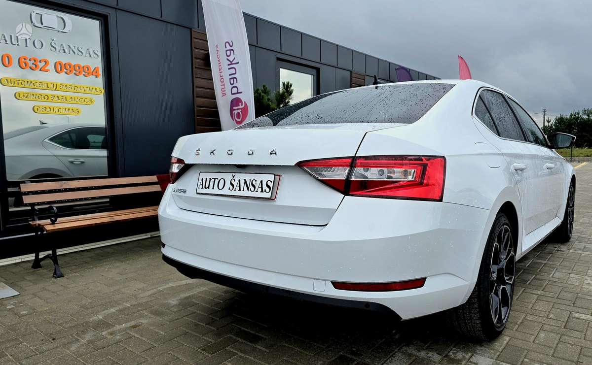 Skoda Superb, 2.0 l., Хэтчбек