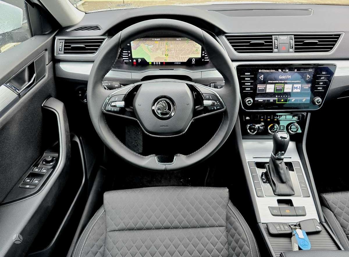 Skoda Superb, 2.0 l., Хэтчбек