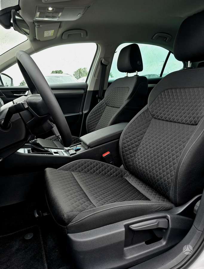 Skoda Superb, 2.0 l., Хэтчбек