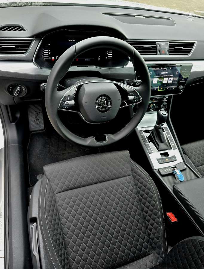 Skoda Superb, 2.0 l., Хэтчбек