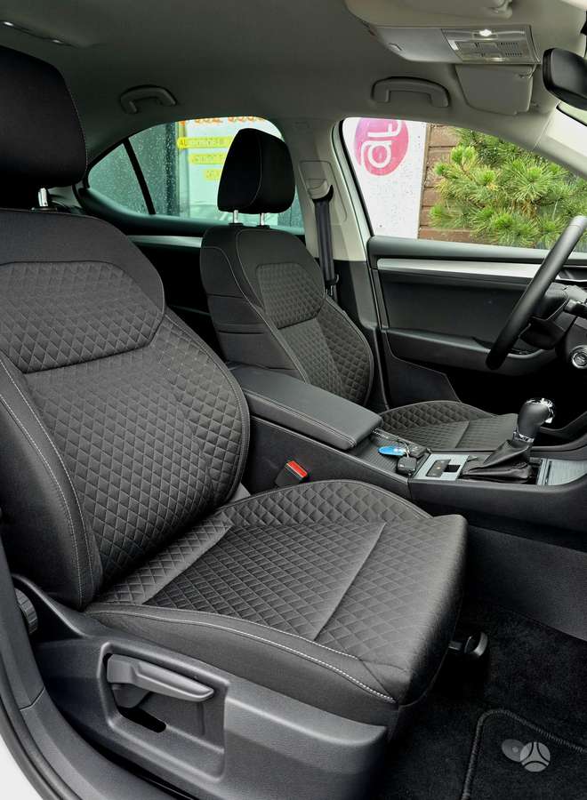 Skoda Superb, 2.0 l., Хэтчбек